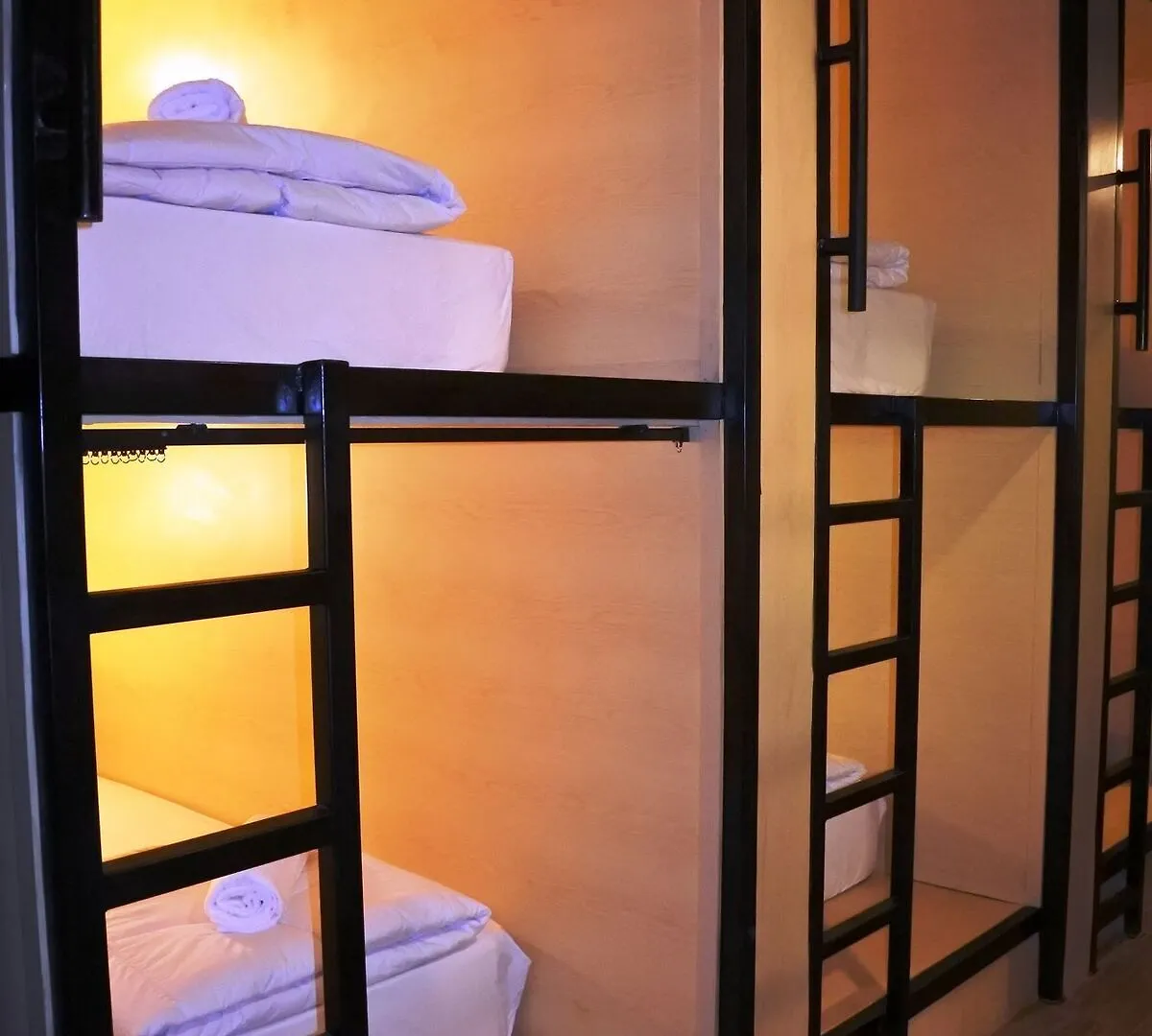 Rb Capsule Kuta Hotel Kuta  0*, Kuta (Bali) Indonesia